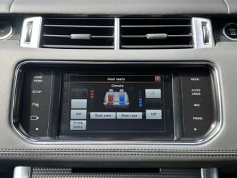 Land Rover Range Rover Sport 3.0 SD V6 Autobiography Dynamic SUV 5dr Diesel Auto 4WD Euro 5 (