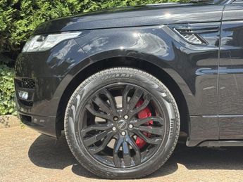 Land Rover Range Rover Sport 3.0 SD V6 Autobiography Dynamic SUV 5dr Diesel Auto 4WD Euro 5 (