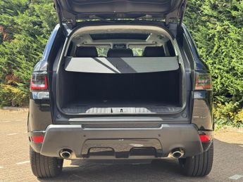 Land Rover Range Rover Sport 3.0 SD V6 Autobiography Dynamic SUV 5dr Diesel Auto 4WD Euro 5 (