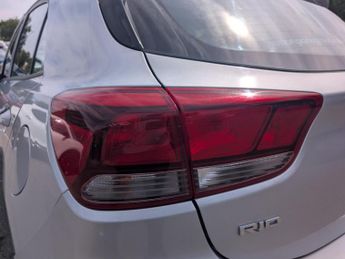 Kia Rio 1.4 CRDi 2 Hatchback 5dr Diesel Manual Euro 6 (s/s) (76 bhp)