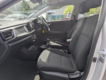 Kia Rio 1.4 CRDi 2 Hatchback 5dr Diesel Manual Euro 6 (s/s) (76 bhp)