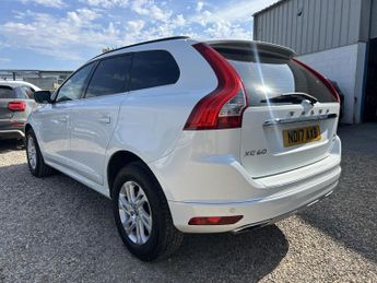 Volvo XC60 2.4 D4 SE Nav SUV 5dr Diesel Auto AWD Euro 6 (s/s) (190 ps)