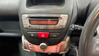 Citroen C1 1.0i VTR Hatchback 5dr Petrol Manual Euro 5 (68 ps)