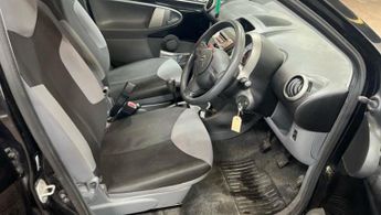 Citroen C1 1.0i VTR Hatchback 5dr Petrol Manual Euro 5 (68 ps)