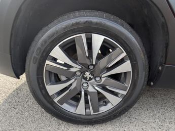 Peugeot 2008 1.2 PureTech Allure SUV 5dr Petrol Manual Euro 6 (82 ps)