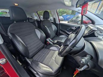 Peugeot 2008 1.2 PureTech Allure SUV 5dr Petrol Manual Euro 6 (82 ps)