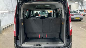 Ford Grand Tourneo Connect 1.5 EcoBlue Titanium MPV 5dr Diesel Auto Euro 6 (s/s) (120 ps)
