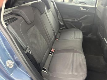 Ford Focus 1.0T EcoBoost Titanium Estate 5dr Petrol Auto Euro 6 (s/s) (125 