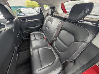MG MG ZS 1.5 VTi-TECH Exclusive SUV 5dr Petrol Manual Euro 6 (s/s) (106 p