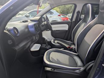 Renault Twingo 0.9 TCe Iconic Hatchback 5dr Petrol EDC Euro 6 (90 ps)