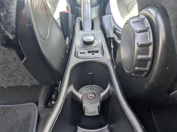 Renault Twingo 0.9 TCe Iconic Hatchback 5dr Petrol EDC Euro 6 (90 ps)