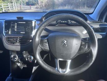 Peugeot 2008 1.2 VTi Active SUV 5dr Petrol Manual Euro 5 (82 ps)