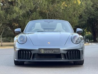 Porsche 911 3.6 T-Hybrid 992 4 GTS Targa 2dr Petrol Hybrid PDK 4WD Euro 6 (s