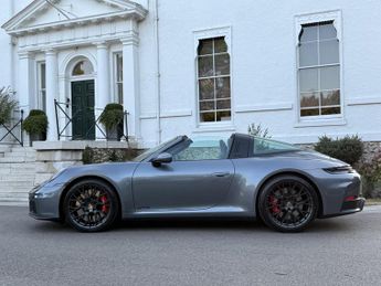 Porsche 911 3.6 T-Hybrid 992 4 GTS Targa 2dr Petrol Hybrid PDK 4WD Euro 6 (s
