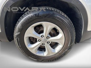Kia Sorento 2.2 CRDi KX-2 SUV 5dr Diesel Manual AWD Euro 5 (194 bhp)
