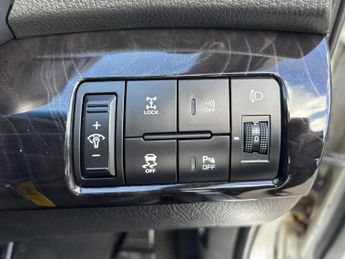 Kia Sorento 2.2 CRDi KX-2 SUV 5dr Diesel Manual AWD Euro 5 (194 bhp)