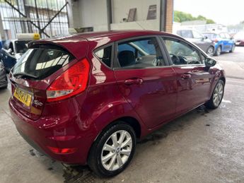 Ford Fiesta 1.25 Zetec Hatchback 5dr Petrol Manual (133 g/km, 81 bhp)
