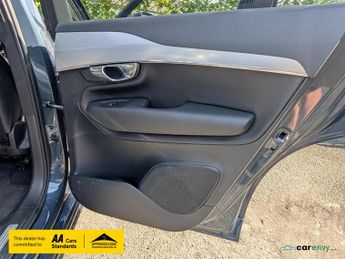 Volvo XC90 2.0 D5 PowerPulse Momentum SUV 5dr Diesel Auto 4WD Euro 6 (s/s) 