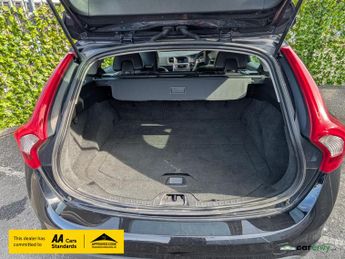 Volvo V60 2.0 D3 SE Estate 5dr Diesel Geartronic Euro 5 (163 ps)