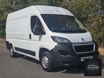Peugeot Boxer 2.2 BlueHDi 335 Professional Panel Van 5dr Diesel Manual L2 H2 E