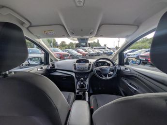 Ford C-Max 1.0T EcoBoost Zetec MPV 5dr Petrol Manual Euro 6 (s/s) (125 ps)