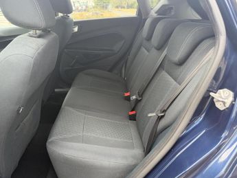 Ford Fiesta 1.4 Titanium Hatchback 5dr Petrol Automatic (149 g/km, 94 bhp)