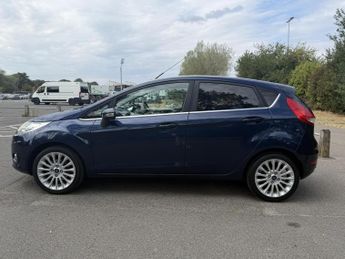 Ford Fiesta 1.4 Titanium Hatchback 5dr Petrol Automatic (149 g/km, 94 bhp)