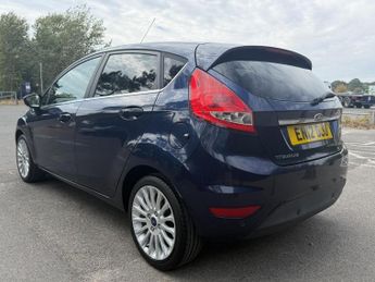 Ford Fiesta 1.4 Titanium Hatchback 5dr Petrol Automatic (149 g/km, 94 bhp)