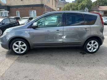 Nissan Note 1.6 16V Tekna Hatchback 5dr Petrol Auto Euro 5 (110 ps)