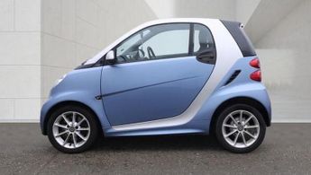 Smart fortwo 1.0 Passion Coupe 2dr Petrol SoftTouch Euro 5 (84 bhp)
