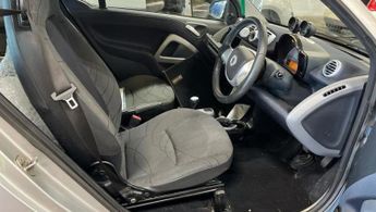 Smart fortwo 1.0 Passion Coupe 2dr Petrol SoftTouch Euro 5 (84 bhp)
