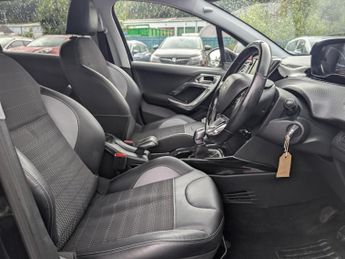 Peugeot 2008 1.2 PureTech Allure SUV 5dr Petrol Manual Euro 6 (s/s) (110 ps)