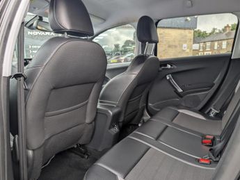 Peugeot 2008 1.2 PureTech Allure SUV 5dr Petrol Manual Euro 6 (s/s) (110 ps)
