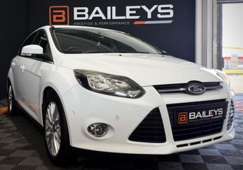 Ford Focus 1.0T EcoBoost Zetec Navigator Hatchback 5dr Petrol Manual Euro 5