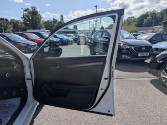 Honda Civic 1.0 VTEC Turbo EX Hatchback 5dr Petrol Manual Euro 6 (s/s) (129 