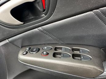 Honda Civic 1.3 IMA ES Saloon 4dr Petrol Hybrid Automatic (109 g/km, 93 bhp)