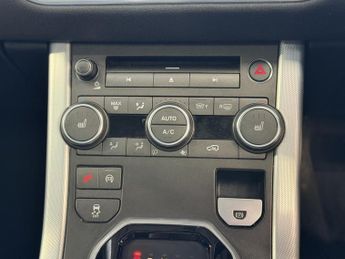Land Rover Range Rover Evoque 2.2 SD4 Dynamic SUV 5dr Diesel Auto 4WD Euro 5 (s/s) (190 ps)