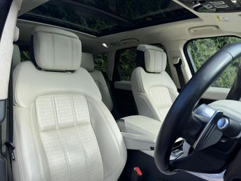 Land Rover Range Rover Sport 3.0 D300 MHEV Autobiography Dynamic SUV 5dr Diesel Auto 4WD Euro
