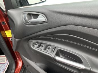Ford Grand C-Max 1.5 TDCi Titanium X MPV 5dr Diesel Powershift Euro 6 (s/s) (120 