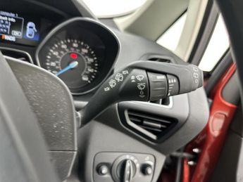 Ford Grand C-Max 1.5 TDCi Titanium X MPV 5dr Diesel Powershift Euro 6 (s/s) (120 