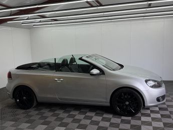 Volkswagen Golf 2.0 TDI BlueMotion Tech GT Cabriolet 2dr Diesel DSG Euro 5 (s/s)