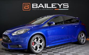 Ford Focus 2.0T EcoBoost ST-3 Hatchback 5dr Petrol Manual Euro 5 (s/s) (250