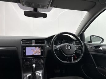 Volkswagen Golf 1.4 TSI SE Nav Hatchback 5dr Petrol DSG Euro 6 (s/s) (125 ps)
