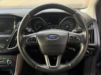 Ford Focus 1.0T EcoBoost Zetec Hatchback 5dr Petrol Manual Euro 6 (s/s) (12