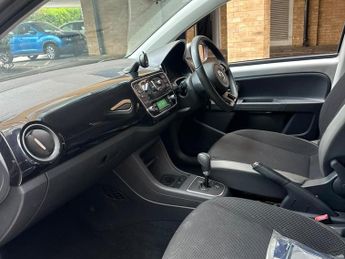 Volkswagen up! 1.0 High up! Hatchback 5dr Petrol ASG Euro 5 (75 ps)