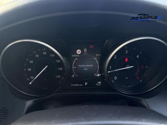 Jaguar XF 2.0d Portfolio Saloon 4dr Diesel Auto AWD Euro 6 (s/s) (240 ps)