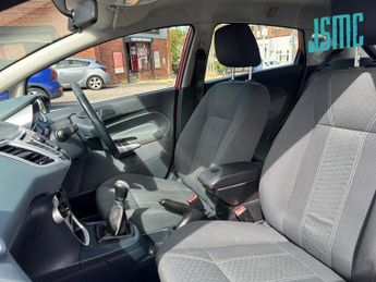 Ford Fiesta 1.25 Zetec Hatchback 5dr Petrol Manual (129 g/km, 81 bhp)