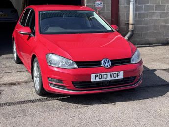 Volkswagen Golf 2.0 TDI BlueMotion Tech GT Hatchback 5dr Diesel Manual Euro 5 (s
