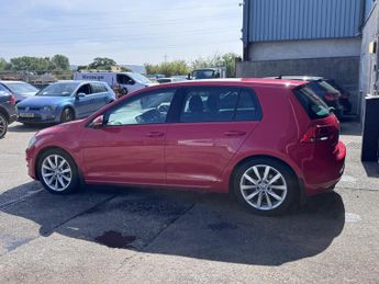 Volkswagen Golf 2.0 TDI BlueMotion Tech GT Hatchback 5dr Diesel Manual Euro 5 (s