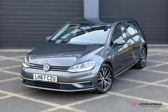 Volkswagen Golf 1.5 TSI EVO BlueMotion Tech SE Nav Hatchback 5dr Petrol DSG Euro